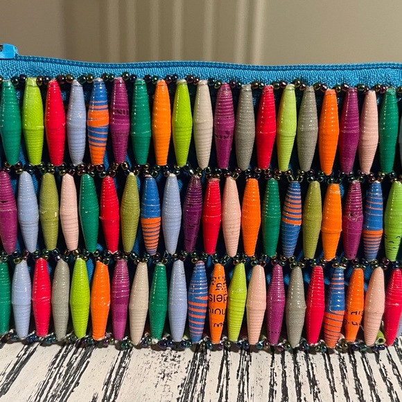 Stunning handcrafted beaded coin purse/wallet - Picture 3 of 6